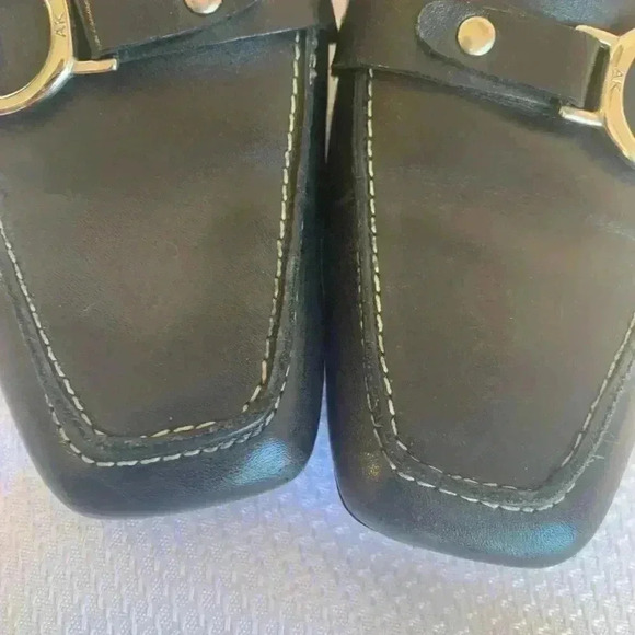 Anne Klein Black Heels - Picture 3 of 14